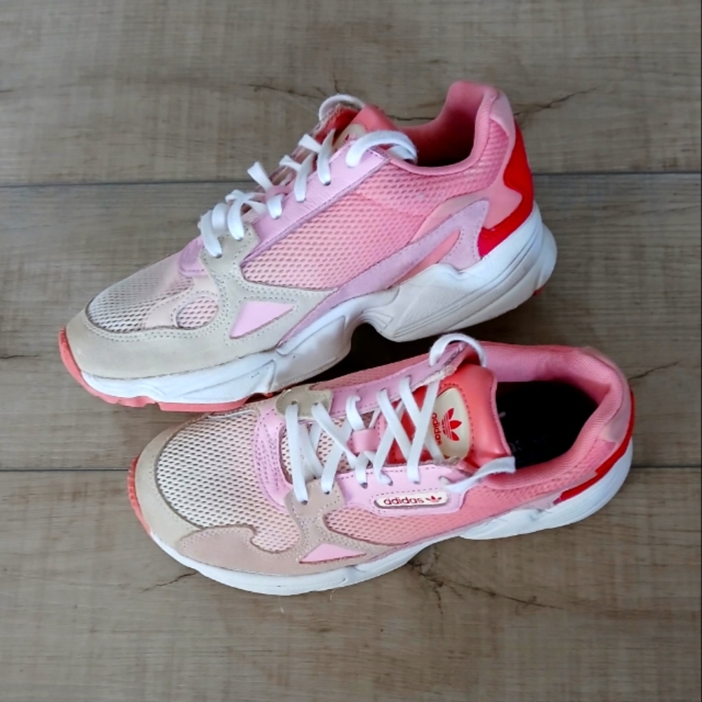 Adidas Falcon Women's True Pink Sneakers Size 6.5